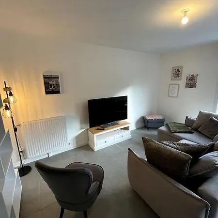 Prázdninový dům Freesia, Maison Neuve Avec Jardin Et Garage *