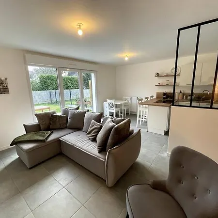Casa vacanze Freesia, Maison Neuve Avec Jardin Et Garage Caen