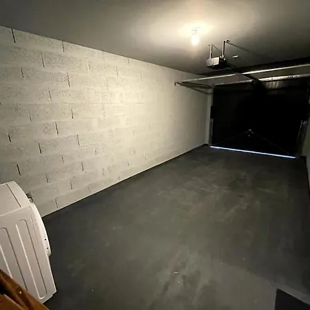 Сasa de vacaciones Freesia, Maison Neuve Avec Jardin Et Garage