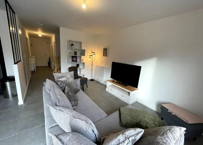 Freesia, Maison Neuve Avec Jardin Et Garage Dom wakacyjny *